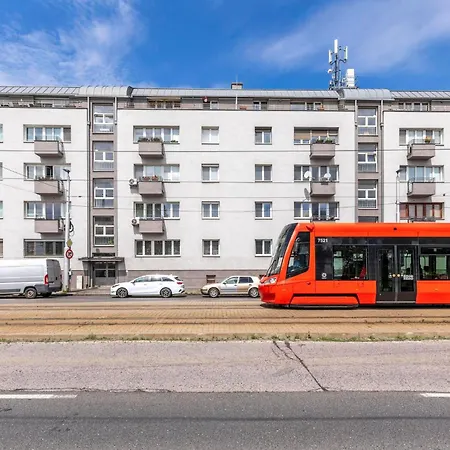 Apartment Vajnorska By Zazi Pressburg